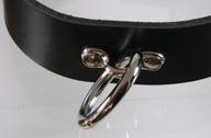 An image of a footman's loop udes to hold a decorative O ring.